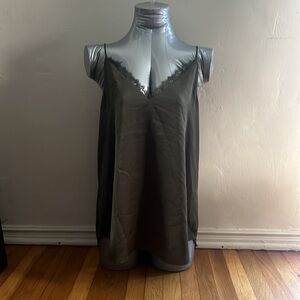 Express Olive Tanktop with lace detail, green, large
